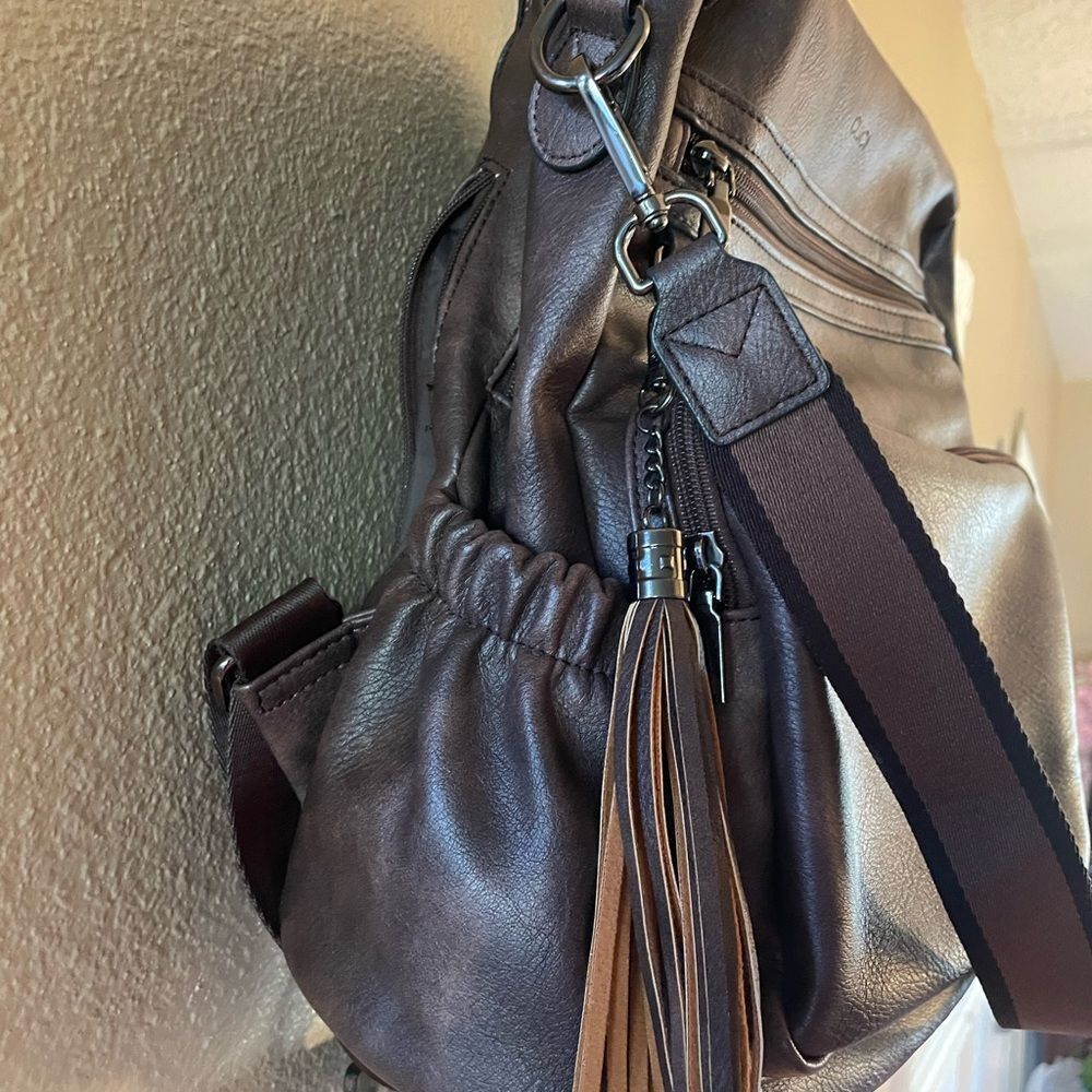 Cluci Faux Leather Vegan Leather Brown Women’s Backpack - Picture 5 of 16